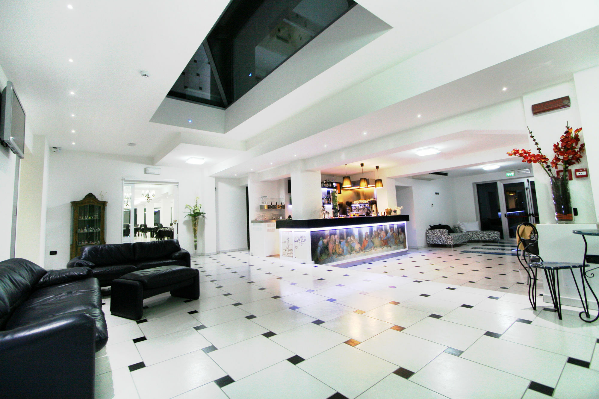 Hotel Leonardo Cesenatico Extérieur photo