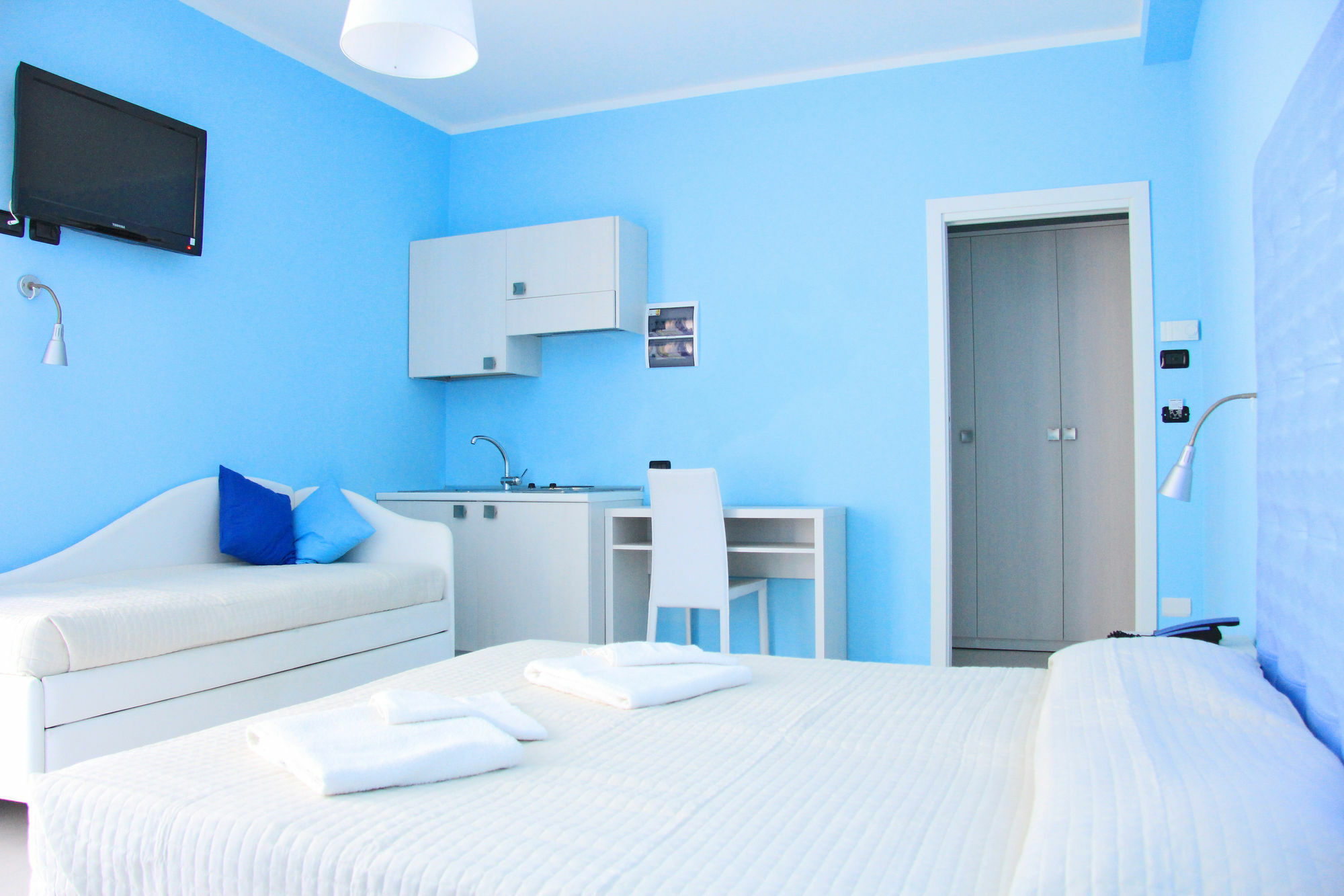 Hotel Leonardo Cesenatico Extérieur photo